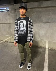 Cool Grey 4s Outfit, Win Like 82 Outfit, Camo Shirt Outfit Men Street Styles, Cargo Pants And Flannel Outfit Men, Y2k Discord Pfp, Black Guy Outfits, Eye Makeup Y2k, Black And Gray Flannel Outfit Men, Sketch Y2k