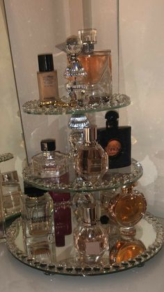 Profumo Victoria Secret, Koleksi Parfum, Perfume Display, Perfume Organization, Perfume Collection Fragrance, Perfume Scents, Perfume Lover, Luxury Lifestyle Dreams