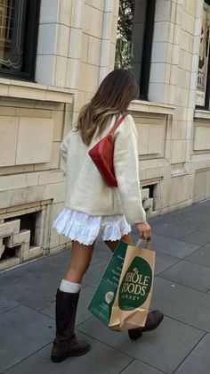 Italy Aesthetic Outfit Fall, Fall Boots Outfit Casual, Autumn Outfits With Boots, Indoor Mini Golf Date Outfit, Autumn Clothing Aesthetic, Fall Fits Skirt, Boot Outfit Aesthetic, Nyc September Outfit, Fashion Inspo Outfits Fall 2024