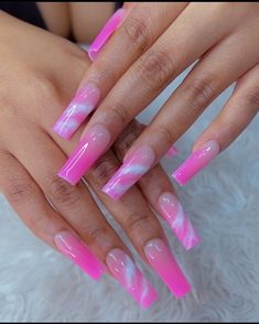 Pink Bling Nails, Anniversary Nails, Pink Tip Nails, Nail Tip Designs, Makeup Lifestyle, Hello Nails, Cute Toe Nails, Long Nail Designs