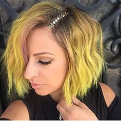 Flame Hair, Coloured Hair, Haircut And Color, Yellow Hair, Short Hairstyle, Cut Hair