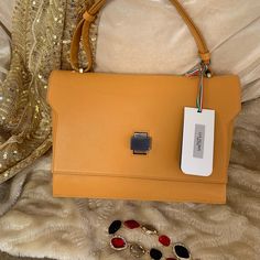 Genuine Leather Color Orange Made In Italy Coach Fragrance, Victoria Secret Tote Bags, Louis Vuitton Neverfull Mm, Louis Vuitton Damier Ebene, Market Tote, Accessory Pouch, Cosmetic Pouch, Leather Zipper, Small Handbags