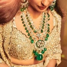 Isha Ambani Luxurious Jewelry Teardrop Syn Emerald Wedding Necklace Set Earrings Luxury Temple Necklace With Elegant Design, Luxury Temple Necklace With Stone Setting For Festive Occasions, Luxury Temple Necklace With 17 Jewels As Gift, Isha Ambani, Nita Ambani, Bridal Makeup Images, Makeup Images, Indian Bridal Photos, Wedding Necklace Set