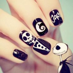 Time to brush the dust off those quarantined claws and get ready for the spookiest night of the year. Before Christmas Nails, Fake Acrylic Nails, Wedding Nail Polish, Short Oval Nails, Nightmare Before Christmas Nails, Christmas Nails Acrylic