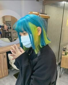 Color Combos Hair, Bleach Hair Ideas, Alternative Hair Color, Green And Blue Hair, Fun Hair Color Ideas, Hair Color Combos, Blue And Green Hair, Fox Hair Dye, Arctic Fox Hair Dye