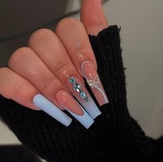 Mamma Mia Nails Acrylic, Baddie Nails Acrylic Blue, Light Blue And White Nails, Blue Acrylic Nails Ideas, Quinceanera Nails, Acrylic Nails Nude, Brown Acrylic Nails, Green Acrylic Nails, Spring Acrylic Nails