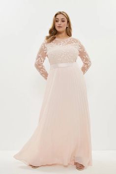 Getting married in the Spring or Summer? Take a look at our gorgeous SS22 bridesmaid dresses. Pick your colour scheme to suit the season for a picture-perfect wedding. Think gorgeous muted pastel tones, such as pink, blush and sage to rustic tones like sage green and royal blues. Designed to keep everybody happy, you’ll find bridesmaid dresses that can be mixed and matched to suit each woman in your bridal party. From on-trend lace to midi dresses, your bridesmaids will LOVE these dresses. Mix Match Bridesmaid Dresses, Bridesmaid Dress Plus Size, Coast Dress, Tie Waist Maxi Dress, Tulle Midi Dress, Wrap Front Dress, Embellished Maxi Dress, Grey Bridesmaid Dresses