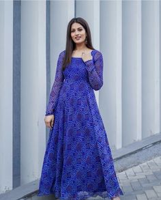 A Line Gowns Dresses Indian, Anarkali With Saree Material, Dress Materials Indian Cotton Stitching Ideas, Dresses Stiching Ideas, Plus Size Party Wear, Organza Frocks, Simple Frock Design