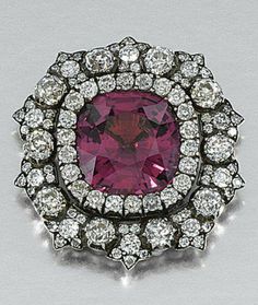 Handmade item  Recycling: No Brooch weight: 18.290 Grams  Brooch Size: 1.50 inches length & 1.50 inches width  Gemstones: American diamonds {zircon} & Ruby Diamonds weight: 12.56 Carats  Diamonds Shape: Round  Diamonds Colure: White  Ruby weight: 2.13 Carats  Ruby: Lab Created  Material: Silver  Sterling silver purity: 925 Brooch Finished: Antique & Gold Red Spinel, Deco Retro, Antique Brooches, Sterling Silver Brooch, Circle Diamond, Diamond Brooch, Fabulous Jewelry, Silver Brooch, Victorian Jewelry