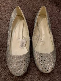 Easy Day, Davids Bridal, Chanel Ballet Flats, Flat Shoes, Declutter, Perfect Place, Wedding Shoe, Shoes Flats, Brand New