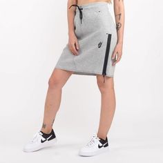 Nike Women's Tech Fleece Midi Skirt, Heather Grey, Small New With Tags Casual Sports Skirt With Pockets, Casual Sports Skirt, Nike Casual Skirt Bottoms, Nike Tech Fleece Womens Grey, Sporty Nike Skirt For Sports, Nike Casual Sports Skirt, Casual Nike Sports Skirt, Nike Skirts, Fleece Skirt