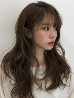 Haircuts For Long Hair With Bangs, Korean Long Hair, Long Haircuts With Bangs, Bangs Wavy Hair, Long Hair With Bangs