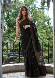 Modern Sarees, Sari Design, Saree Poses, Indian Saree Blouses Designs, Simple Sarees