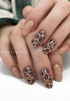 Chocolate Baklava, Leopard Nail Designs, Cheetah Nail Designs, Cheetah Print Nails, Exams Funny, Nails Yellow, Cheetah Nails, Brown Acrylic