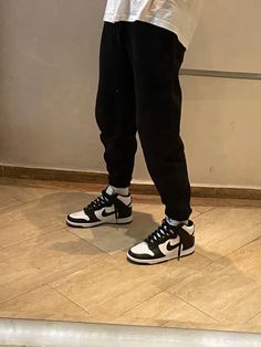 Dunk High Outfit Man, Nike Dunk High Outfit Men, Gray Sweatpants Outfit Men, Panda Dunks High, Nike Dunks Outfit Men, Nike Dunk High Outfit, Panda Dunk High, Dunk High Outfit, Nike Jordan Outfit