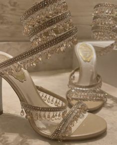 Wedding Dress Sandals, 38th Birthday, Pretty Heels, Shoes Heels Classy, Cute Shoes Heels, Prom Heels, Adorable Cartoon, Bridal Heels, Heels Classy