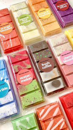 Shop the different fragrances that will make your home smell amazing. Made with 100% Soy Wax Wax Melt Snap Bar Ideas, Mini Wax Melts, Wax Melt Business Ideas, Wax Melt Snap Bars, Snap Bar Wax Melts, Unique Wax Melts, Cute Wax Melts, Wax Melts Ideas, Waxmelts Ideas