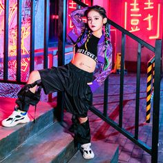 2023 Girls Jazz Dance Costume Hip Hop Performance Clothes Crop Tops Vest Pants Kids Kpop Concert Clothes Crop Tops, Performance Clothes, Jazz Dance Costume, Dance Costumes Hip Hop, Kpop Concert, Jazz Dance Costumes, Outfits Rave, Concert Stage, Jazz Dance