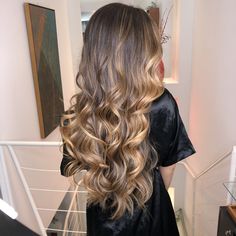 10 Major Winter Hair Colors, Balyage Long Hair, Winter Hair Colors, Summer Blonde Hair, Highlights Curly Hair, Hair Inspiration Long