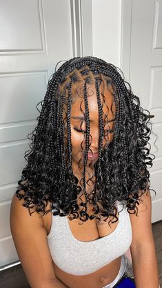 Braided Bob Knotless Braids, Curly Knotless Bob, Shoulder Length Boho Box Braids, Curly Bob Braids Black Women, Short Boohoo Knotless Braids, Boho Bob With Color, Shoulder Boho Knotless Braids, Short Curly Boho Braids, Bob Knotless Boho Braids