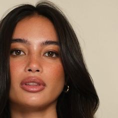 Natural Makeup For Filipina, Makeup On Medium Skin Tone, Bridesmaid Makeup Monolid, Really Natural Makeup, Everyday Fall Makeup, Kelsey Merritt Makeup, Natural Fall Makeup Looks, Makeup Looks On Brown Skin, Natural Model Makeup