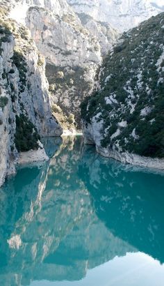 the water is blue and clear in this canyon