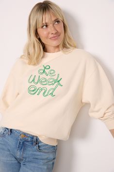 The ultimate comfy-chic staple, this crewneck sweatshirt by Clare V is crafted in soft cotton fleece and features an oversized silhouette with "Le Weekend" embroidery at the front. Wear it on repeat with your favorite shorts, jeans, and joggers. Ribbed Hoodie, Label Ideas, Plaid Pullover, Color Block Sweatshirt, Clare V, Clare V., Shopping Wishlist, Comfy Chic, Brand Style Guide