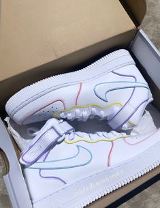 These custom hand painted Nike Air Force 1 sneakers! ★ Other size options and other shoe styles are also available ★ These shoes can be customized. Please message me for custom requests ★ These shoes are hand painted. They are not printed! ★ In the case that these shoes need to be washed, wetting a cloth and hand washing them is recommended ★ Some shoes take longer to complete than others. Since all shoes are hand painted, please be respectful and keep in mind that artists are people too :) ★ Th Nike Sneakers Painting, Hand Painted White High-top Custom Sneakers, White Hand Painted High-top Custom Sneakers, Customizable Multicolor High-top Sneakers, Custom Jordan 1 Mid, Painted Air Force 1, Aunt Becky, Custom Sneakers Diy, Fluffy Boots