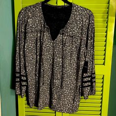 Lucky Brand Peasant Type Top, New With Tags, Black And White Print Long Sleeve Black Peasant Top For Fall, Black Peasant Top For Fall, Black Long Sleeve Peasant Top For Fall, Black And White Print, Peasant Top, Peasant Tops, Lucky Brand, Black White, Womens Tops