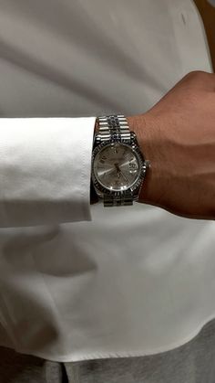 #watch #watches #seiko #rolexsubmariner #datejust #aesthetic #pinterest Seiko Datejust, Seiko Mod, Wrist Jewelry, Clothing Photography, Aesthetic Pinterest, Men Jewelry, Accessories Fashion, Men's Watches