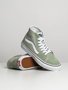 Green Vans Outfit, Vans Colors, Vans Skate Hi, Hightop Vans, Vans Boots, Vans High Top, Style Skate, Green Vans, Vans Outfit