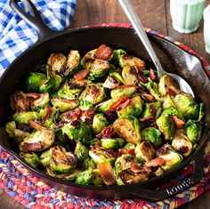 Celebrate the Fall Harvest With These Beautiful Vegetable Recipes Bacon Brussels Sprouts, Carb Sides, Savory Sides, Sprouts Recipe, Christmas Dinner Menu, Healthy Thanksgiving, Christmas Foods, Sprout Recipes, Brussels Sprouts Recipe