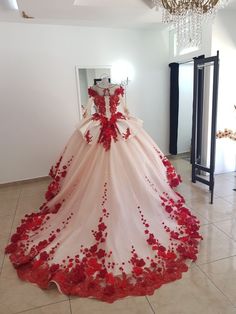 White With Red Quinceanera Dresses, Red And Cream Quince Dress, Red And White 15 Dress, Red And White Quince Dress, Quinceanera Dresses Red And White, White And Red Quinceanera Dresses, Red Mexican Quinceanera Dresses, Red And White Quinceanera Dresses, Quincera Dresses