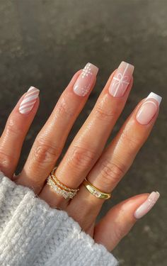 Unghie Nail Art, Milky Nails, Winter Nails Acrylic, Christmas Nails Easy, Christmas Gel Nails, Christmas Nails Acrylic, Acrylic Nails Coffin Short, Short Acrylic Nails Designs