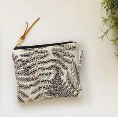 Small Square Pouch - Canvas Fern Money Jewelry, Mini First Aid Kit, Burlap Bags, Small Makeup Bag, Odds And Ends, Toiletry Kit, Small Makeup, Set Jewelry, Aid Kit