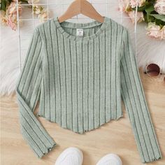 Brand New - Long Sleeve Shirt - Crop Top - Size 10y (53-55 Inch) - In Original Packaging Color: Mint Green Cute Ribbed Tops For Fall, Cute Long Sleeve Ribbed Tops, Cute Ribbed Tops, Shein Shirts, Shein Kids, Tops Shein, Hanky Hem, Lettuce, Kids Shirts