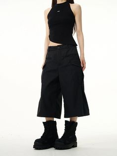 WN7614
■size(cm)




Length
 

Waist
 

Hip
 




S


66


64


104




M


68


68


108




L


70


72


112




XL


72


76


116




2XL


74


80


120




■model
178cm 58kg L Casual Black Wide Leg Pants With Cargo Pockets, Black Ankle-length Cargo Pants In Techwear Style, Black Ankle-length Cargo Pants For Techwear, Black Wide-leg Summer Cargo Pants, Black Wide-leg Cargo Pants For Summer, Black Techwear Bottoms With Cargo Pockets, Black Cotton Wide Leg Cargo Pants, Black Straight Leg Summer Pants, Black Straight Leg Pants For Summer