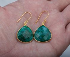 Large emerald earrings,Real emerald earrings,teardrop emerald earrings,Drop earrings,dangle earrings Pear-shaped Emerald Green Earrings, Emerald Green Earrings For Anniversary, Pear-shaped Green Gemstone Earrings, Elegant Green Earrings As A Gift For Her, Green Pear-shaped Earrings For May Birthstone, Green Pear-shaped Gemstone Earrings, Green Pear-shaped Earrings For Anniversary, Elegant Green Earrings For Her, Green Birthstone Jewelry For Party