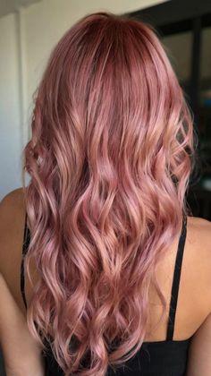 Discover chic pink hair color ideas for a fashionable back view. Visit our website for more pink hair trends. Save these ideas for your next hair makeover! 🌷 #ChicHair #PinkHairTrends #BackViewStyles Tags: #ChicHair #PinkHairTrends #BackViewStyles #HairMakeover Pink Hair Trends, Light Brunette