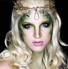 Forest Elf Makeup, Halloween Makeup Tutorials, Mother Nature Costume, Makeup Zombie, Fantasy Make-up, Halloween Make-up Looks, Makeup Secret, Forest Elf, Face Art Makeup