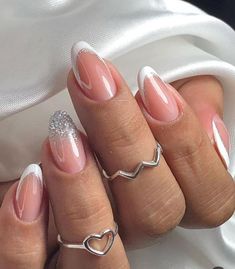 Graduation Nails, Nagel Tips, White Nail Designs, Girls Nails, Stick On Nails, Prom Nails, French Tip Nails, Cute Acrylic Nails, Acrylic Nail Designs