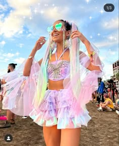 Rave Outfits Diy, Mode Coachella, Look Da Festival, Edm Concert Outfit, Edm Outfit, Edm Concert, Edm Music Festivals, Rave Outfits Edc