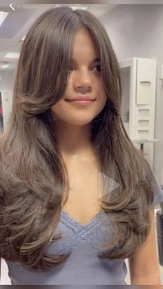 Layers For Long Hair With Curtain Bangs Straight, Layer Cut With Curtain Bangs Long Hair, Large Layers Hair, Curtain Bangs Long Hair Cowlick, Medium Length Hair With Long Layers And Curtain Bangs, Indian Outfits Hairstyles, Haircut For Long Hair Indian, Long Hair With Layers For Volume, Indian Curtain Bangs