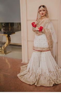 White Nikkah Dress, Garara Dress, डिजाइनर कपड़े, White Bridal Dresses, Latest Bridal Dresses