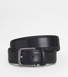 Soft leather belt with nickel-plated metal buckle. Man Black, Metal Buckles, Black Belt, Leather Belt, Soft Leather, Metallica, Belts, Dust Bag, Buckle