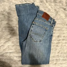 Nwt Holister Epic Flex Jeans Size W28- L 30 Hollister Jeans, Jeans Color, Colored Jeans, Straight Jeans, Hollister, Jeans Size, Straight Leg, Color Blue, Women Jeans