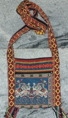 This handmade cotton shoulder bag with two zipped pockets originates from Thailand. The hanging length of the bag (line inclusive bag) is 71 cm. The bag is 20 cm by square. Its weight is 107 gram. (e9) SHIPPING SHIPMENT is FREE. All items are shipped within two working days after receipt of payment. We send everything by registered airmail. Insured packets (over 50 cm length / over 1500 gram) I send by standard way. PAYMENT Paypal is preferred. RETURN POLICY: NO RISK: Any item may be sent back w Standing Buddha Statue, Standing Buddha, Structure Design, 20 Cm, Return Policy, Thailand, Shoulder Bag, Square, Free Shipping