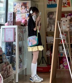 일본 패션, Grunge Goth, Cool Fits, Pose Reference Photo, Harajuku Fashion, Cute Fits, Visual Kei, Dream Clothes, Cute Casual Outfits