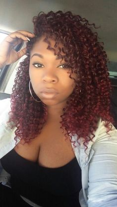 21 Crochet Braids Frisuren für schillernde Look Crochet Hair Styles Freetress, Crochet Braids Freetress, Crochet Braids Twist, Beach Curls, Curly Crochet Hair Styles, Red Curly Hair, Crochet Braid Styles, Penteado Cabelo Curto