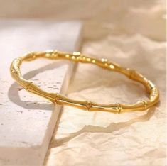 Gold Bangles Design Daily Wear, Rose Gold Fashion, Knot Bangle, Womens Bangles, Trending Bracelets, Bracelets Design, Bangles Design, The Bangles, Gold Bangles Design